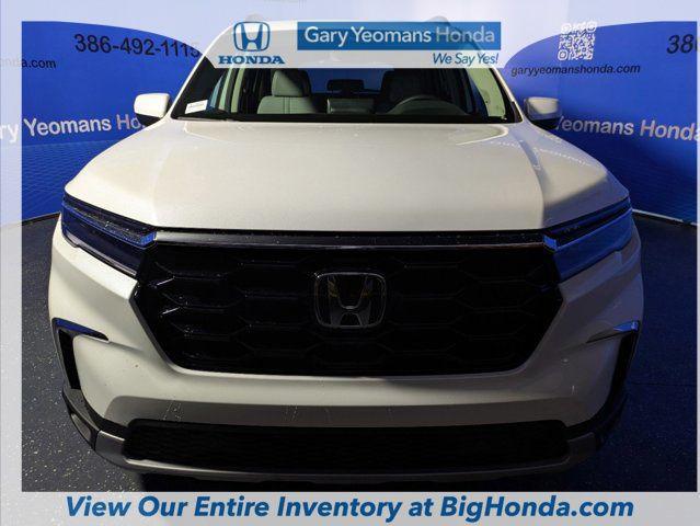 new 2025 Honda Pilot car, priced at $51,235