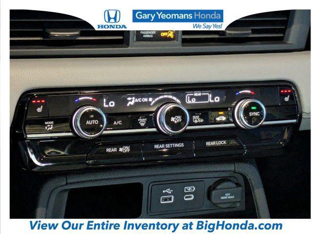 new 2025 Honda Pilot car, priced at $51,235