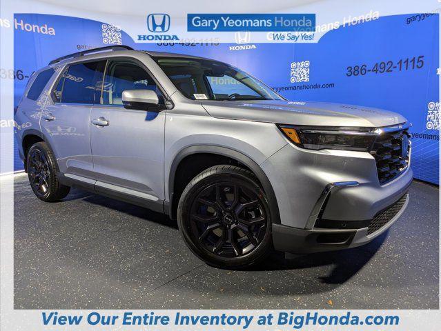 new 2025 Honda Pilot car, priced at $50,850