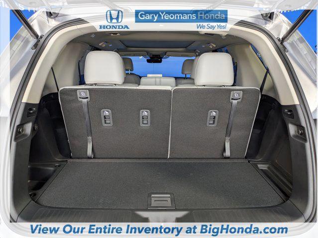 new 2025 Honda Pilot car, priced at $50,850