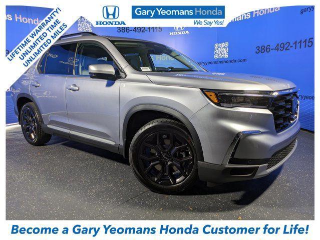 new 2025 Honda Pilot car, priced at $50,850