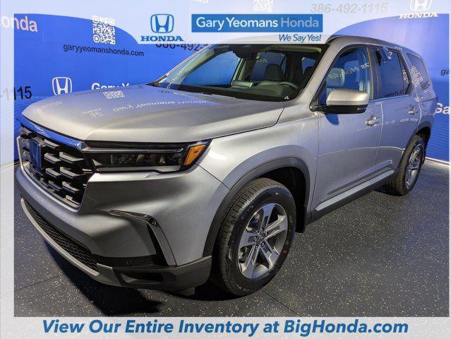 new 2025 Honda Pilot car, priced at $46,050