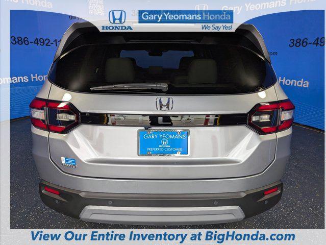 new 2025 Honda Pilot car, priced at $46,050