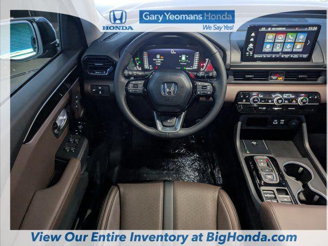 new 2025 Honda Pilot car, priced at $56,295