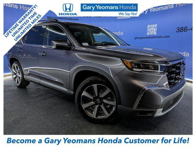 new 2025 Honda Pilot car, priced at $54,295
