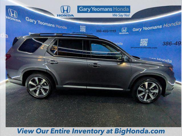 new 2025 Honda Pilot car, priced at $56,295