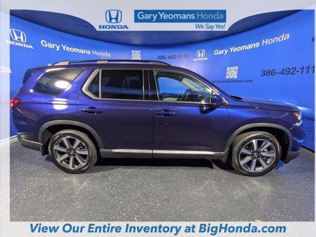 new 2025 Honda Pilot car, priced at $47,950