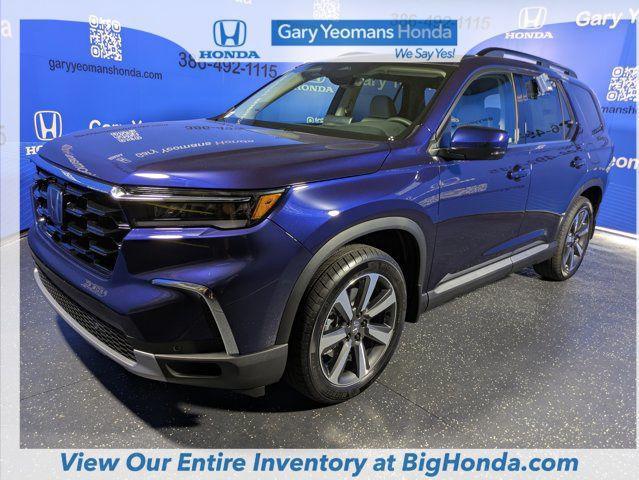 new 2025 Honda Pilot car, priced at $47,950