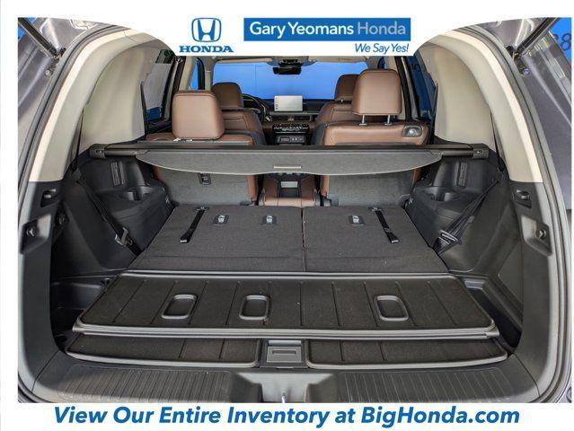 new 2025 Honda Pilot car, priced at $54,260