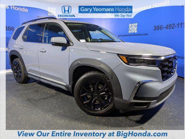 new 2025 Honda Pilot car, priced at $54,255