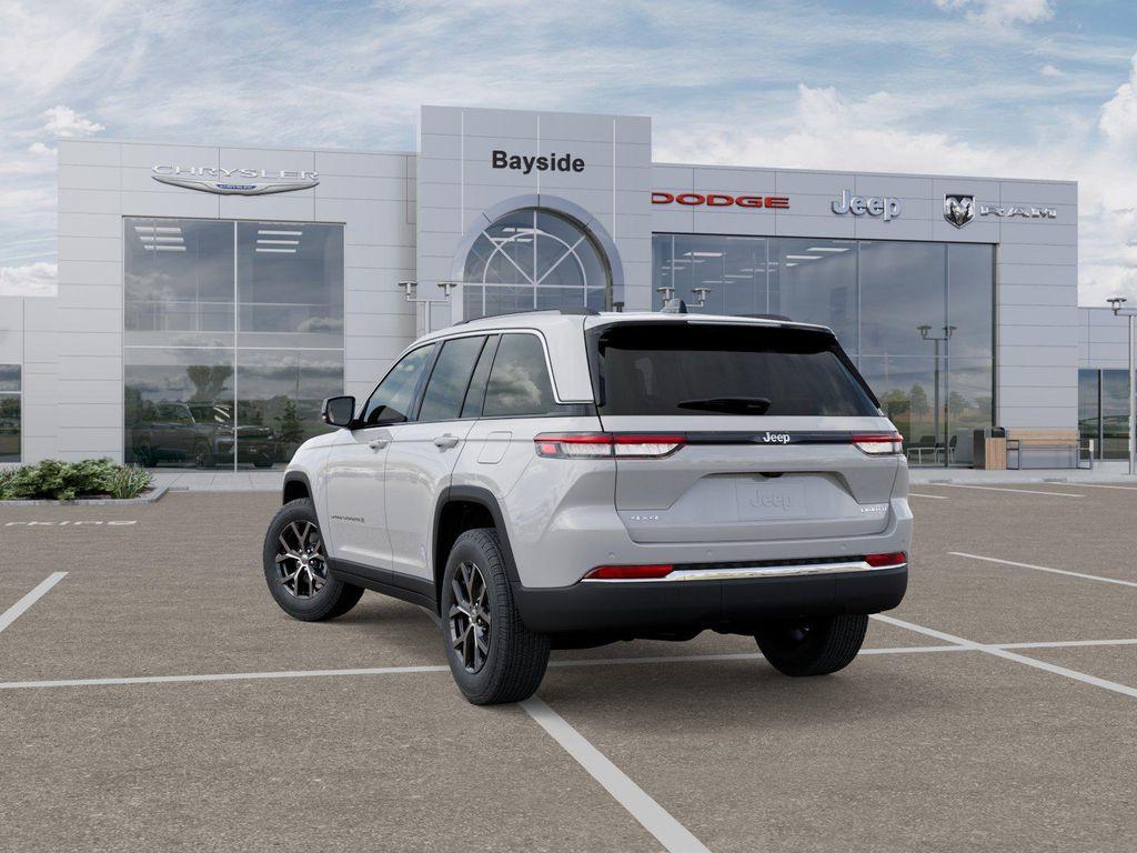 new 2025 Jeep Grand Cherokee car, priced at $46,900