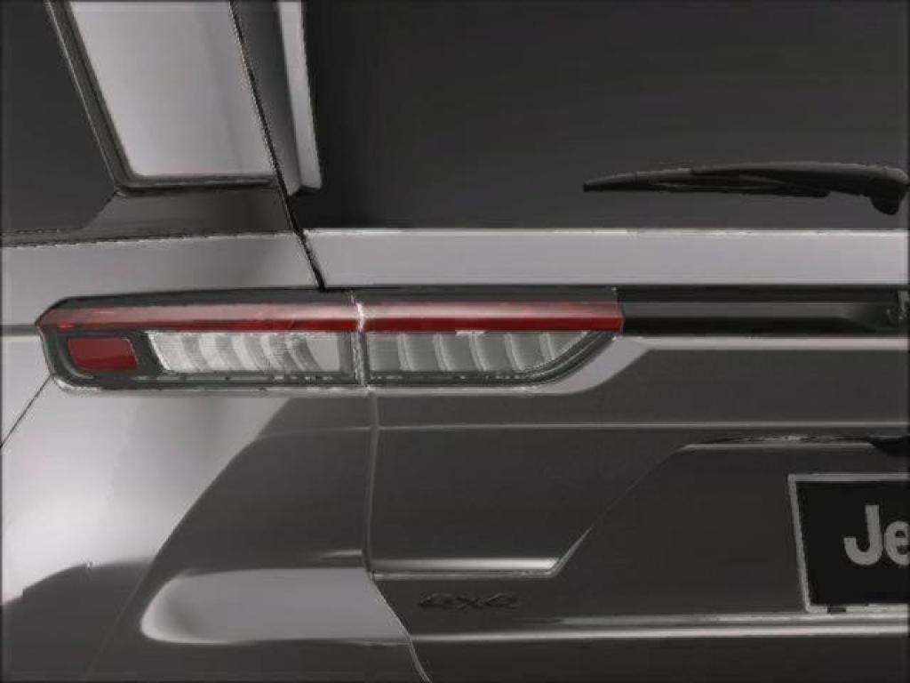 new 2025 Jeep Grand Cherokee car, priced at $48,375