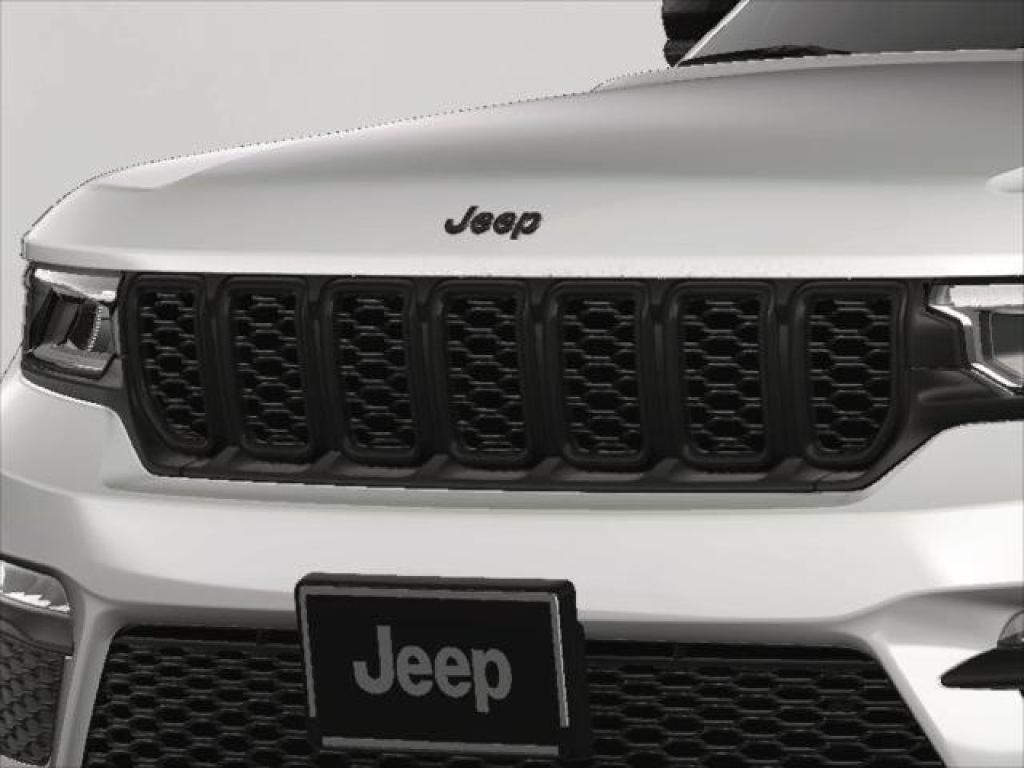 new 2025 Jeep Grand Cherokee car, priced at $52,140