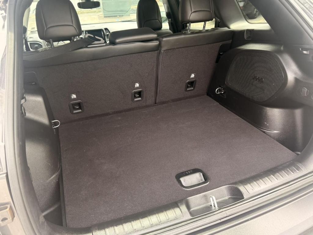 used 2022 Jeep Cherokee car, priced at $28,888