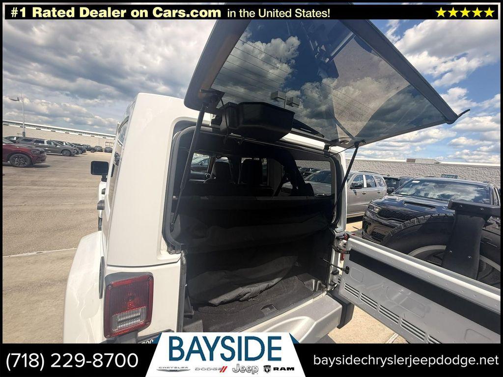 used 2015 Jeep Wrangler Unlimited car, priced at $17,777