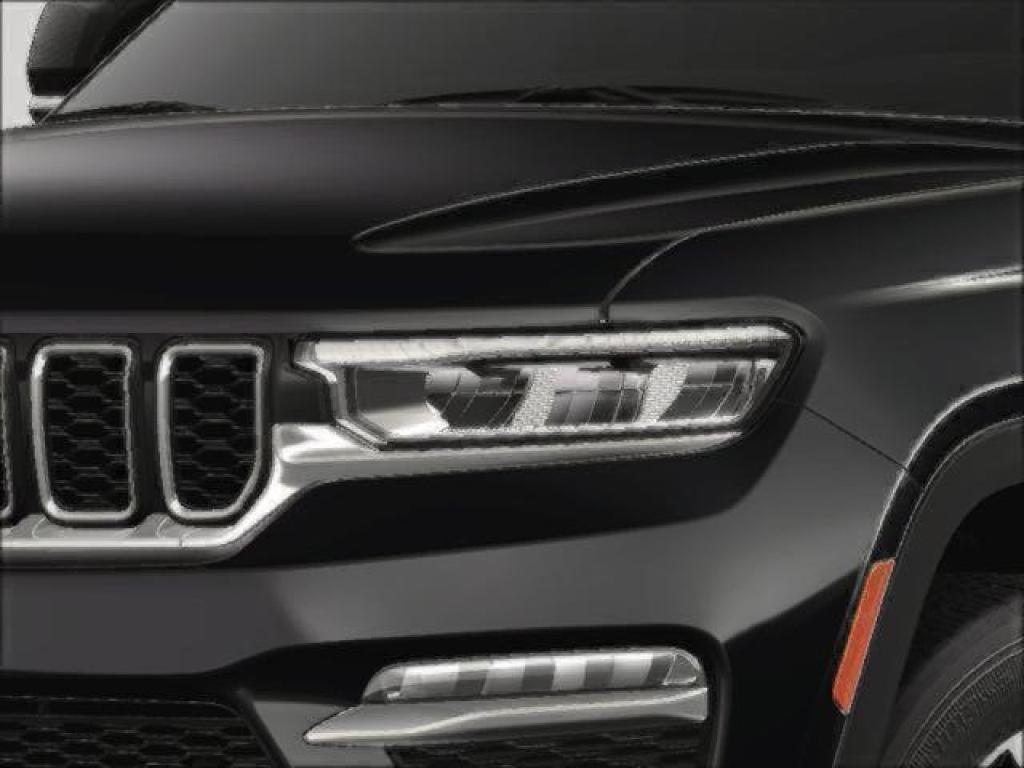 new 2025 Jeep Grand Cherokee car, priced at $47,495