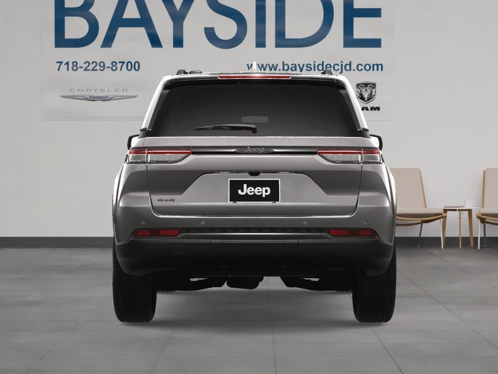 new 2025 Jeep Grand Cherokee car, priced at $48,375