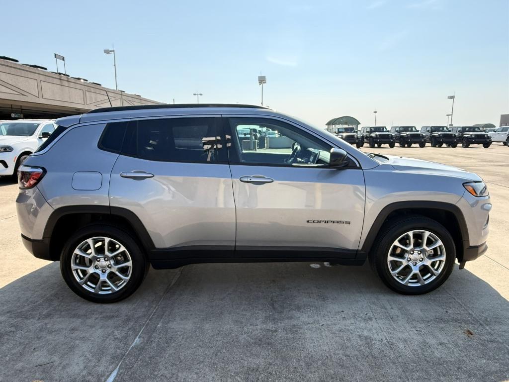 used 2022 Jeep Compass car, priced at $22,888