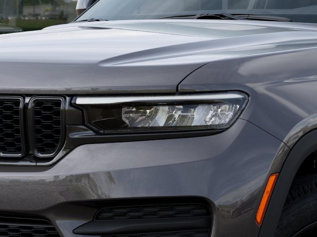 new 2025 Jeep Grand Cherokee car, priced at $48,375