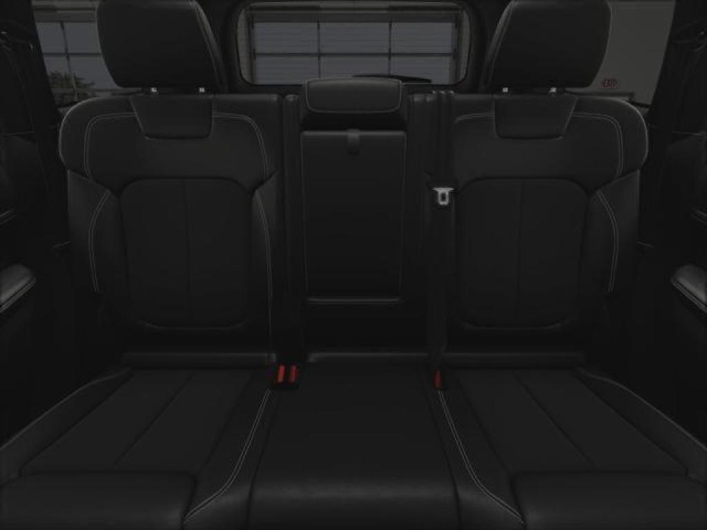 new 2025 Jeep Grand Cherokee car, priced at $48,375