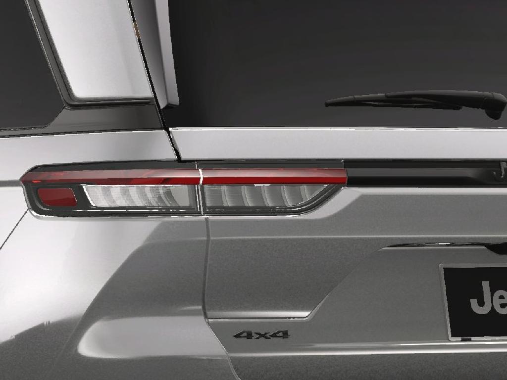 new 2025 Jeep Grand Cherokee car, priced at $46,730