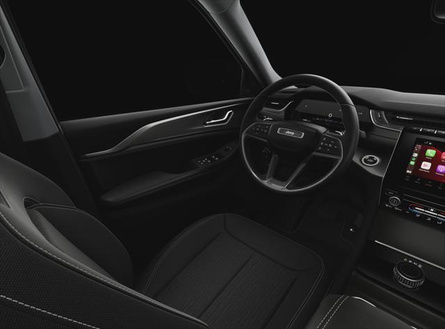new 2025 Jeep Grand Cherokee car, priced at $41,850
