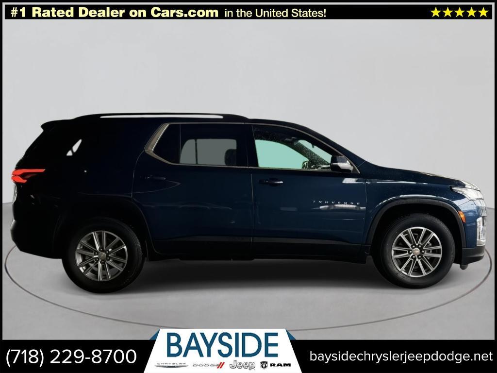 used 2022 Chevrolet Traverse car, priced at $27,888