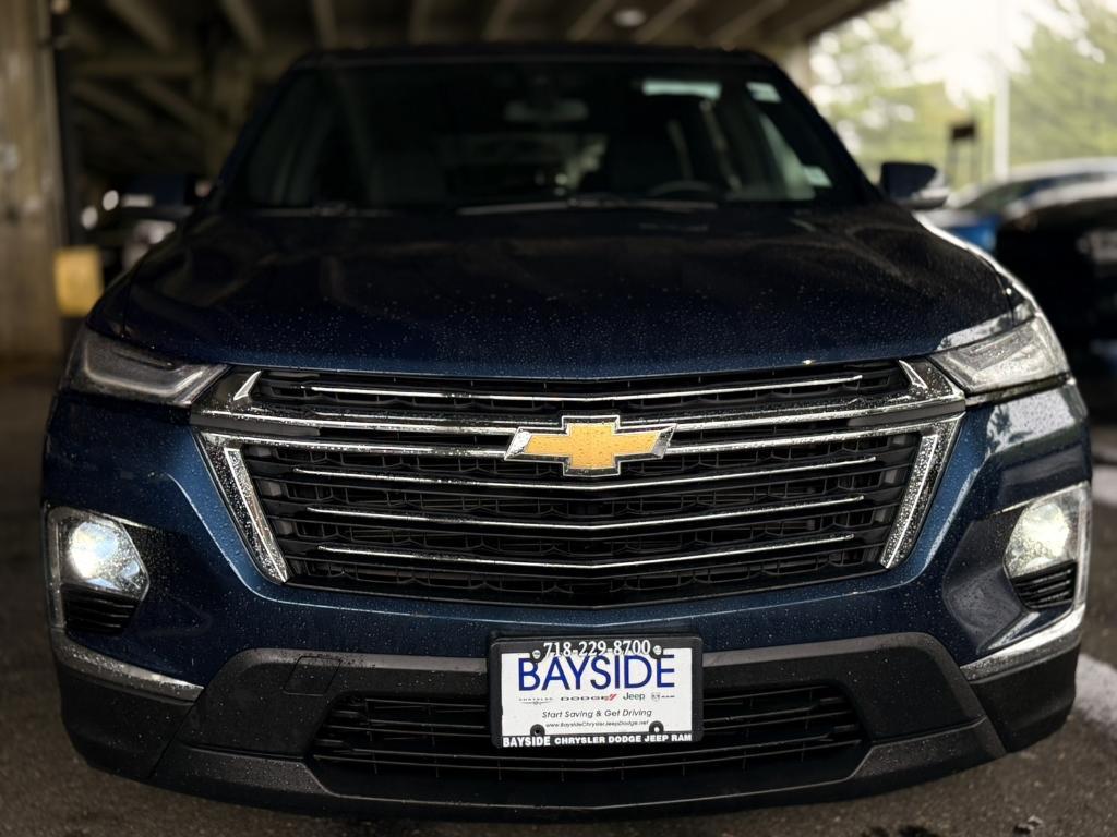 used 2022 Chevrolet Traverse car, priced at $28,988