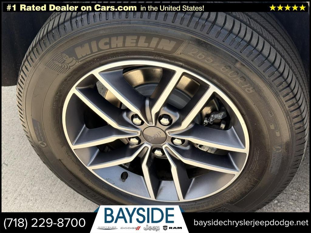 used 2022 Jeep Grand Cherokee WK car, priced at $29,555
