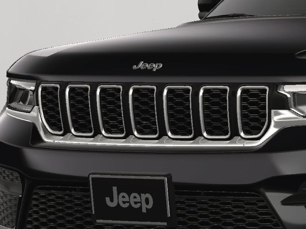 new 2025 Jeep Grand Cherokee car, priced at $41,625