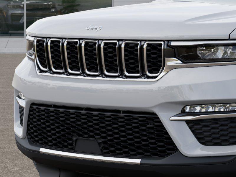 new 2025 Jeep Grand Cherokee car, priced at $49,415