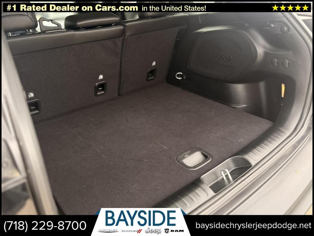 used 2022 Jeep Cherokee car, priced at $27,777