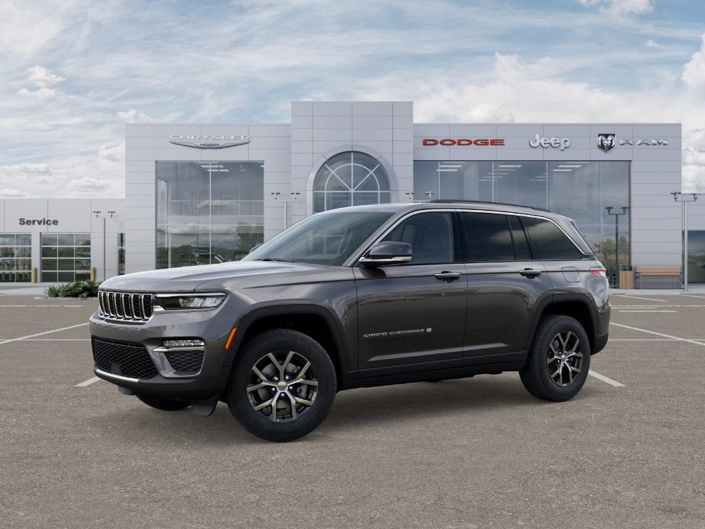 new 2025 Jeep Grand Cherokee car, priced at $50,010
