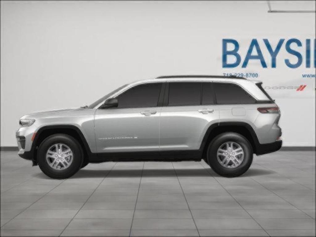 new 2025 Jeep Grand Cherokee car, priced at $41,625