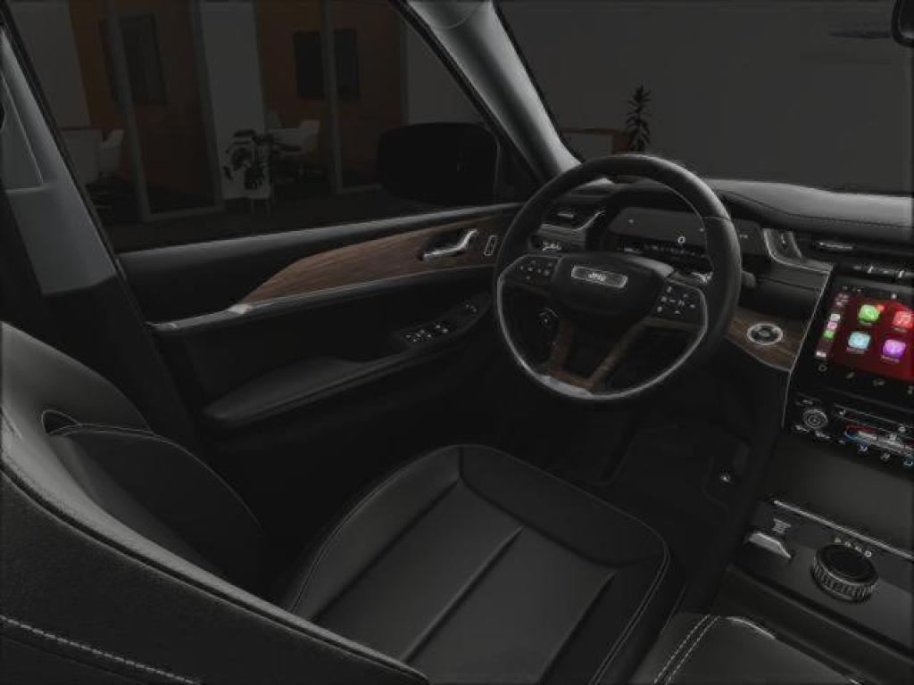new 2025 Jeep Grand Cherokee car, priced at $47,495