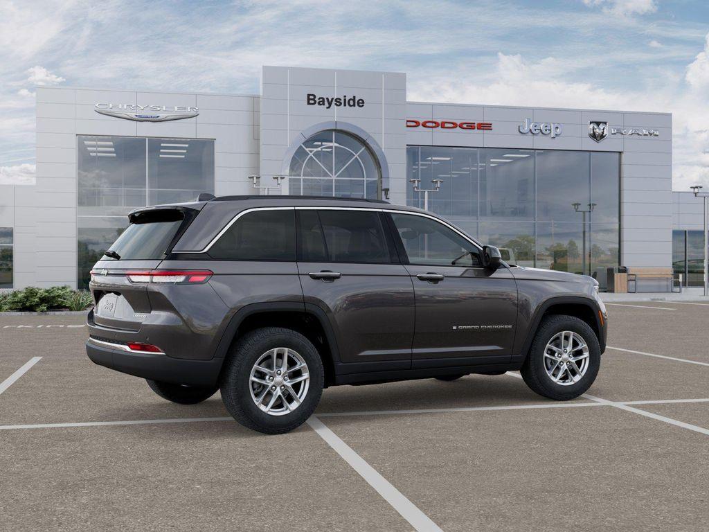 new 2025 Jeep Grand Cherokee car, priced at $44,170