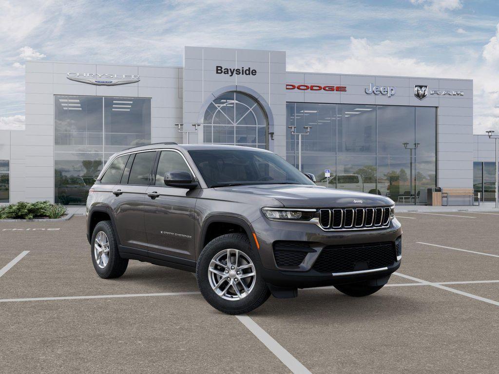 new 2025 Jeep Grand Cherokee car, priced at $44,170