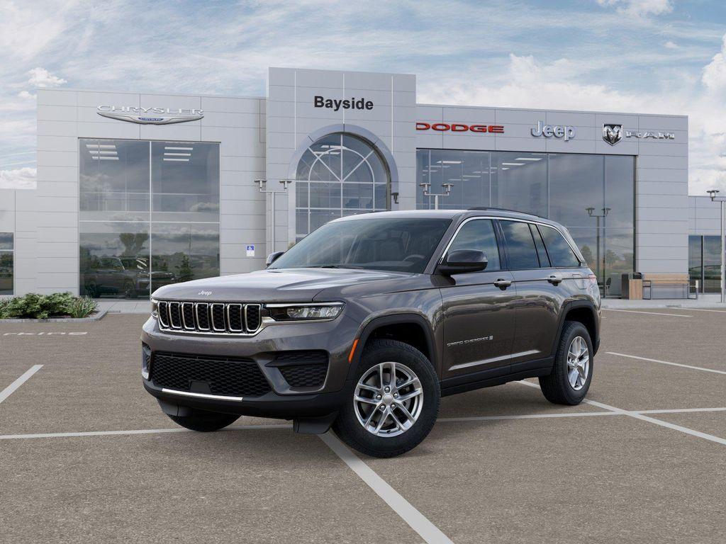 new 2025 Jeep Grand Cherokee car, priced at $44,170