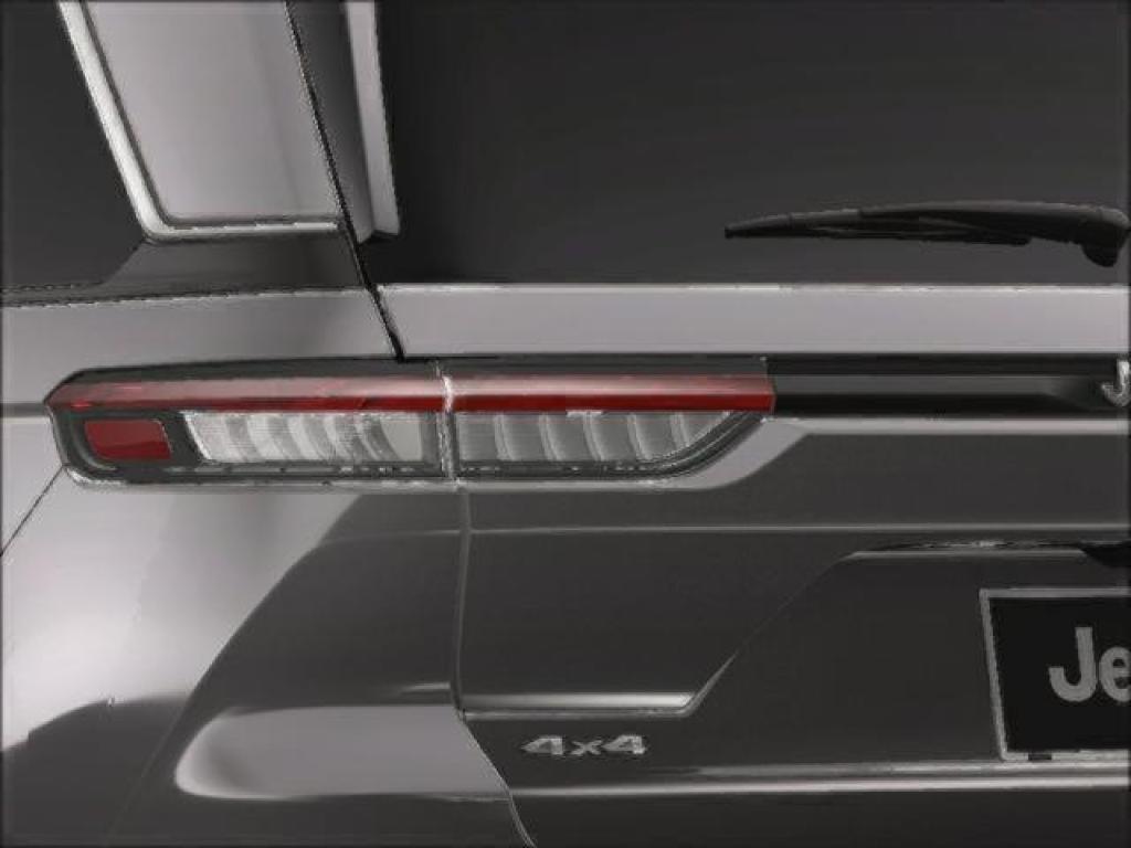 new 2025 Jeep Grand Cherokee car, priced at $47,495