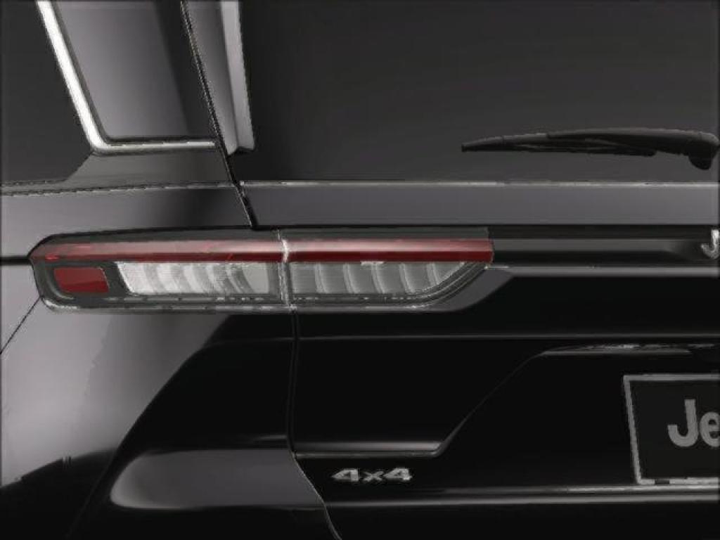 new 2025 Jeep Grand Cherokee car, priced at $41,625