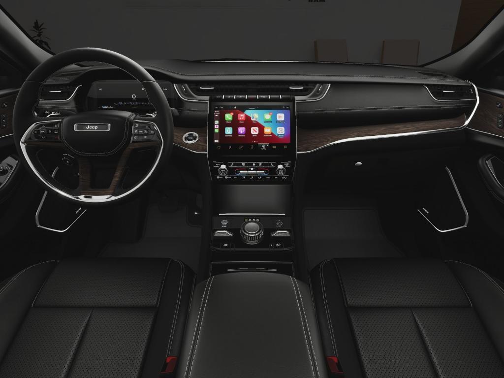 new 2025 Jeep Grand Cherokee car, priced at $61,775
