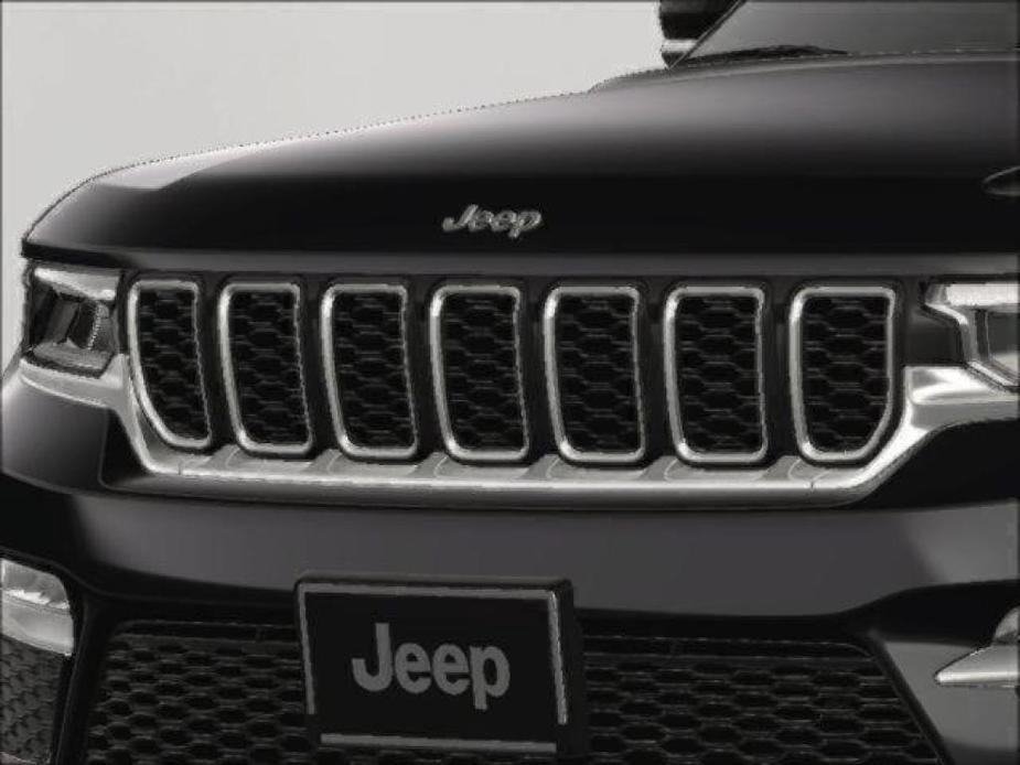 new 2025 Jeep Grand Cherokee car, priced at $50,235