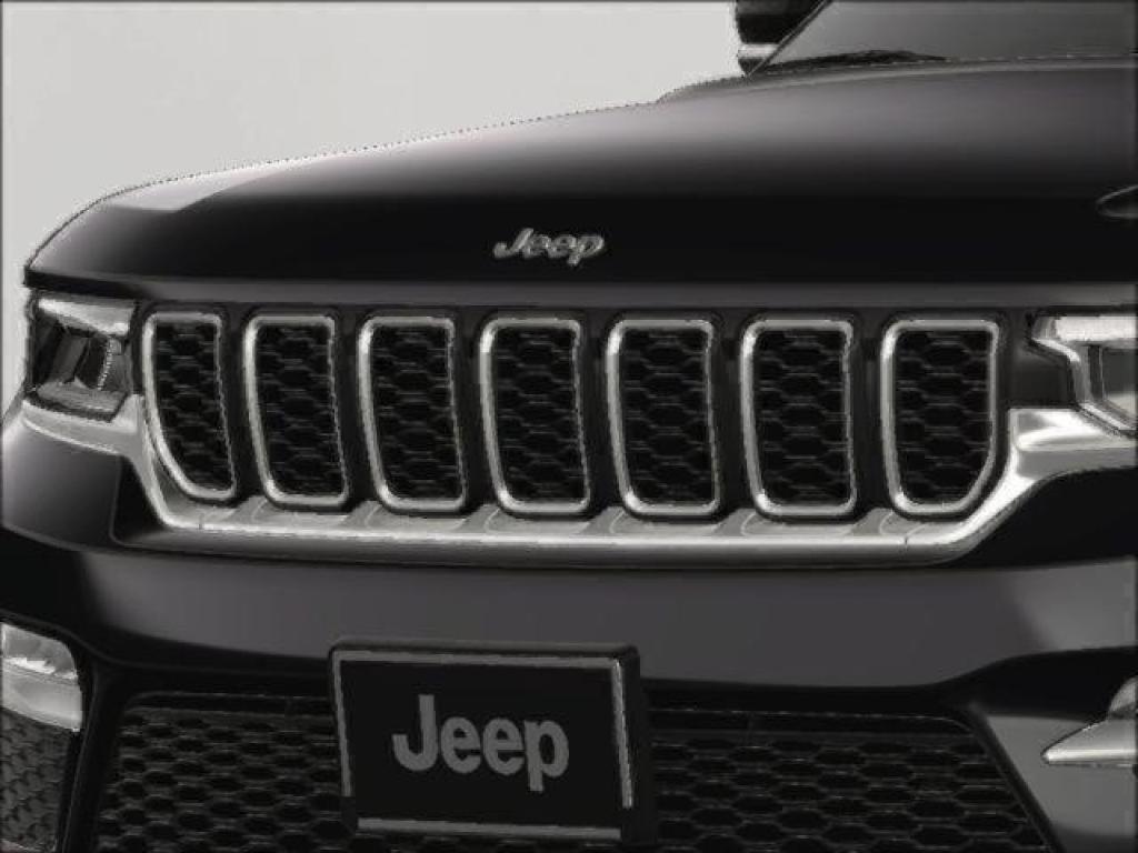 new 2025 Jeep Grand Cherokee car, priced at $47,495