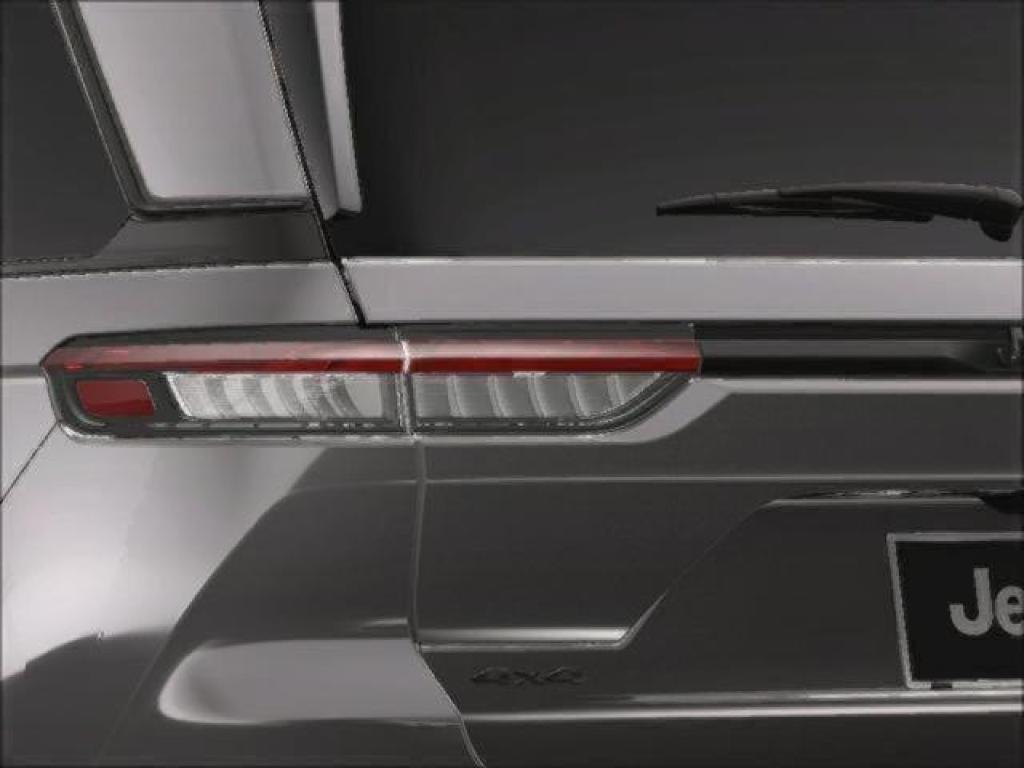 new 2025 Jeep Grand Cherokee car, priced at $48,375