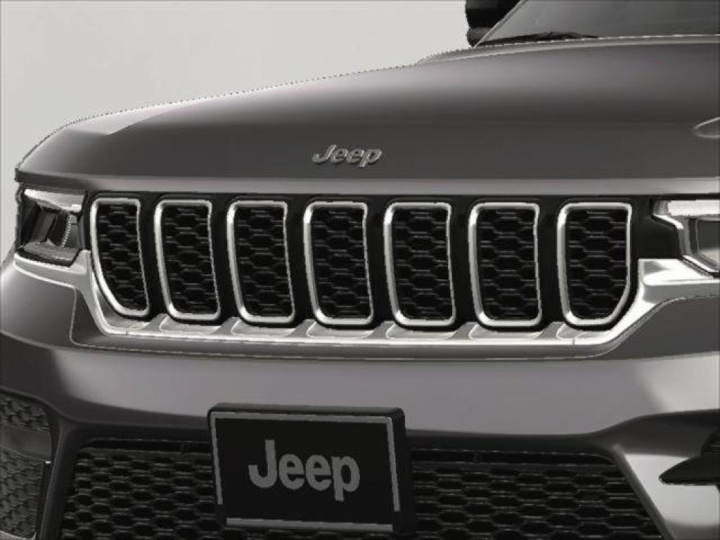 new 2025 Jeep Grand Cherokee car, priced at $41,625