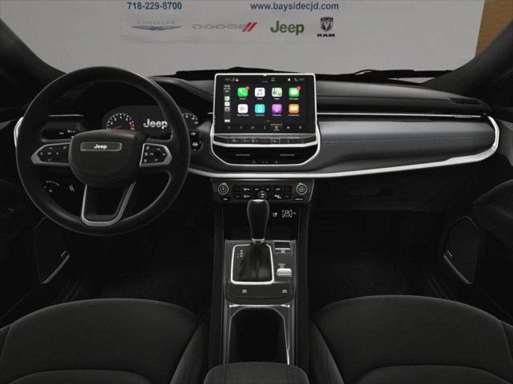new 2025 Jeep Compass car, priced at $39,510