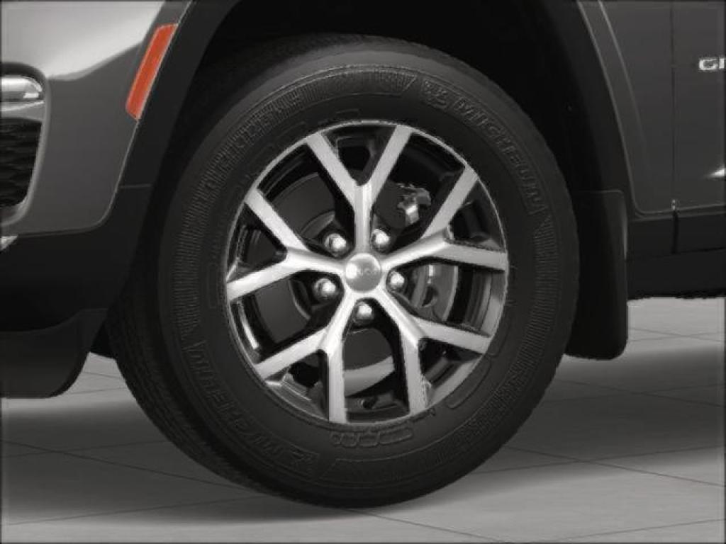 new 2025 Jeep Grand Cherokee car, priced at $50,235