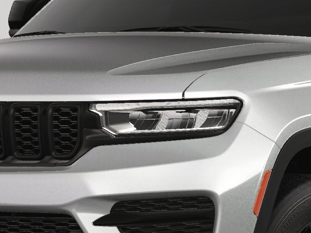 new 2025 Jeep Grand Cherokee car, priced at $46,730