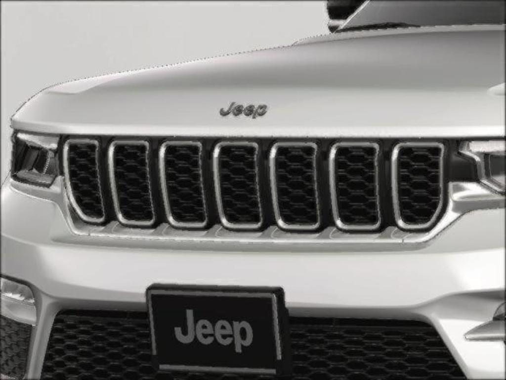 new 2025 Jeep Grand Cherokee car, priced at $46,900