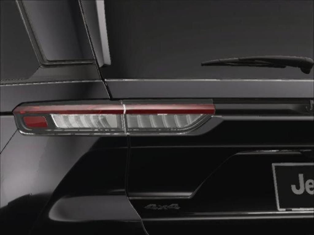 new 2025 Jeep Grand Cherokee car, priced at $48,375